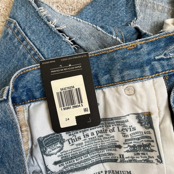 NWT Levi’s 501 Original Cutoff Denim Short, Size 24, Ojai Light Stone - Picture 6 of 10